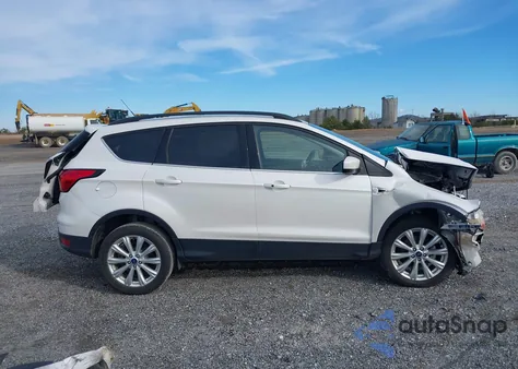 2019 Ford Escape Sel z USA, uszkodzony, nr VIN 1FMCU0HD8KUB19771